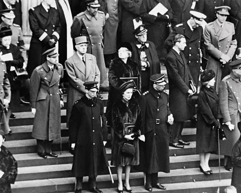 Winston Churchill's Real-Life Funeral Photos, As Seen in 'The Crown ...