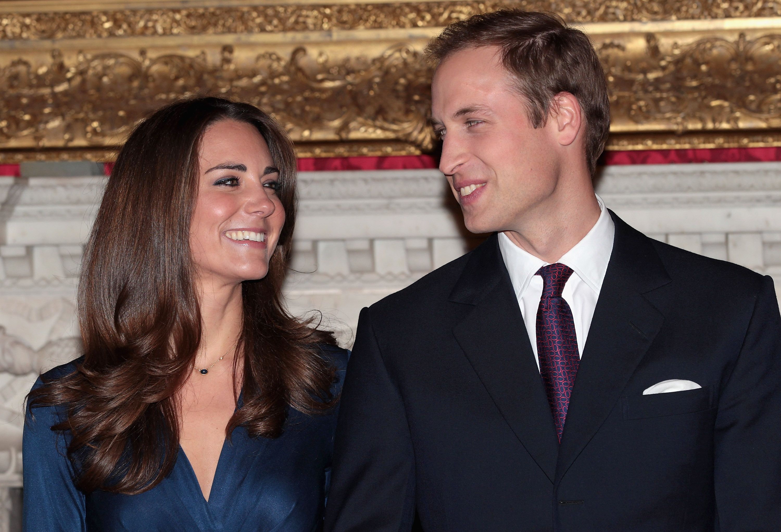 william dating kate)