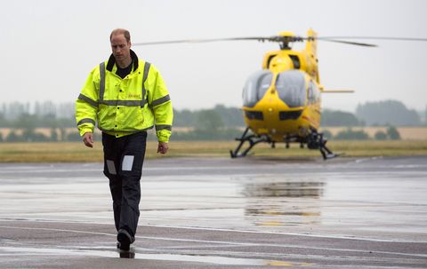 ウィリアム王子 航空救急隊員の活動をサポートする新役職に任命