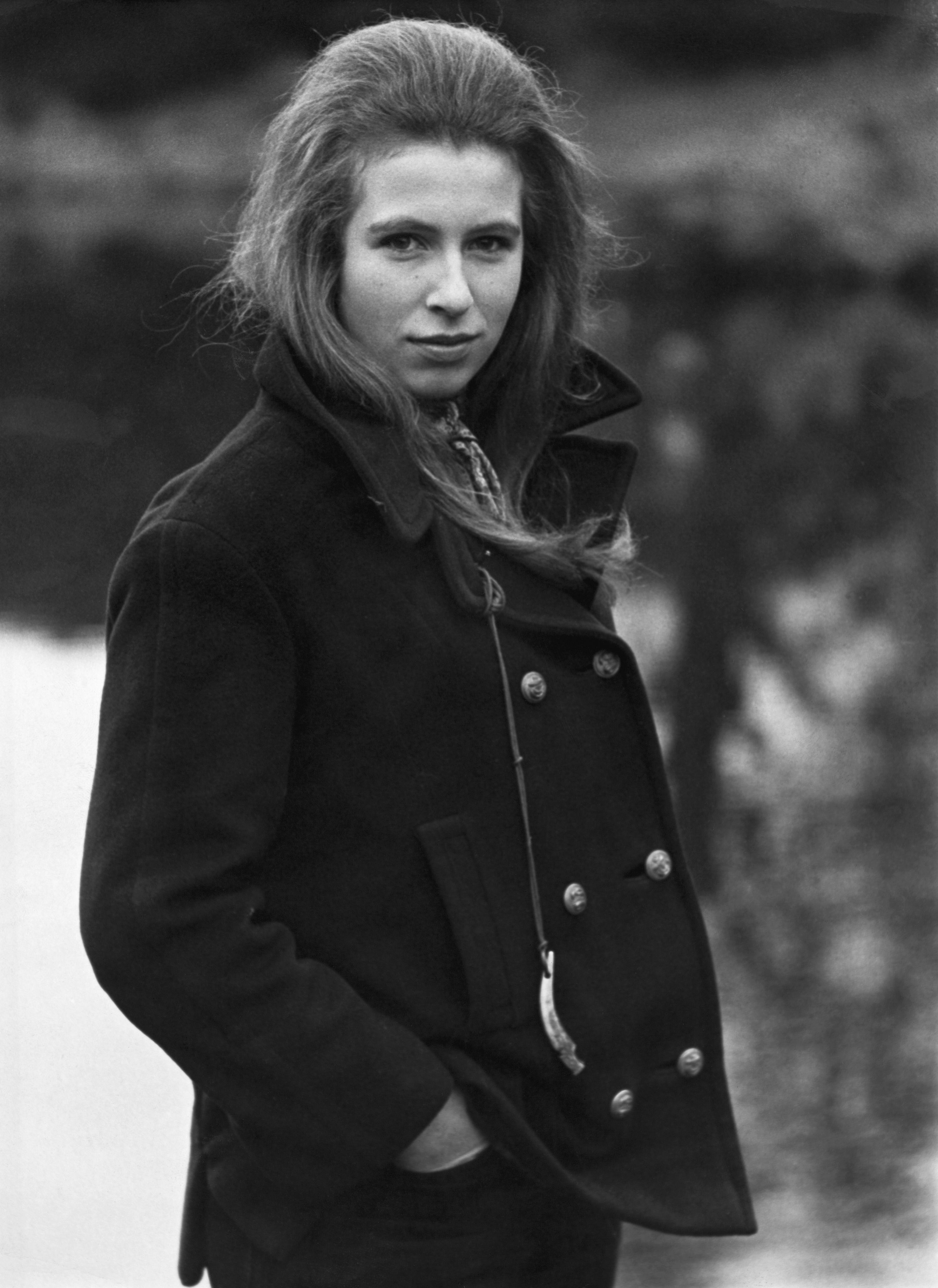 Rare Photos Of Princess Anne As A Young Woman The Crown Princess Anne In Real Life