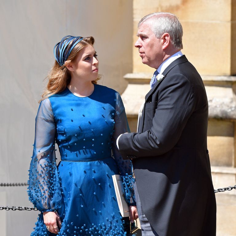 https://hips.hearstapps.com/hmg-prod.s3.amazonaws.com/images/princess-beatrice-prince-andrew-engagement-party-1575892368.jpg?crop=1xw:0.5685920577617328xh;center,top&resize=768:*