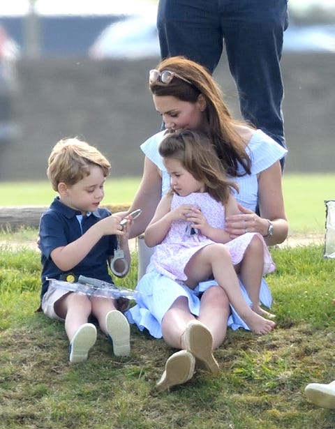 20 Photos Of Prince George Princess Charlotte As Best Friends