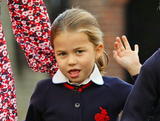 ロイヤルキッズ 祝６歳 イギリス王室のシャーロット王女について知っておきたい 15のこと