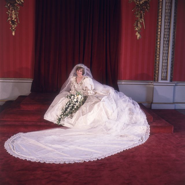 29th july 1981  formal portrait of lady diana spencer 1961   1997 in her wedding dress designed by david and elizabeth emanuel