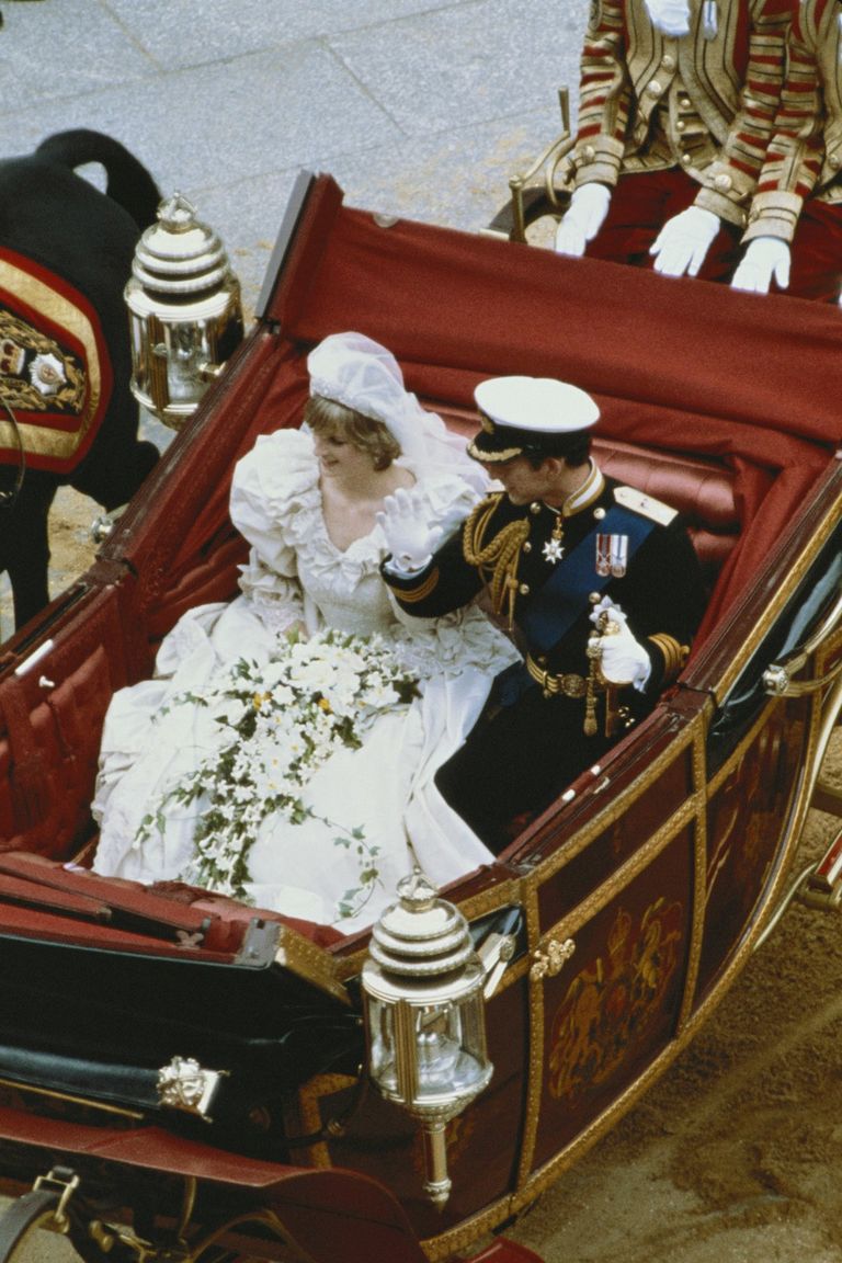 Princess Diana's Wedding Dress - Every Detail of Princess Diana's