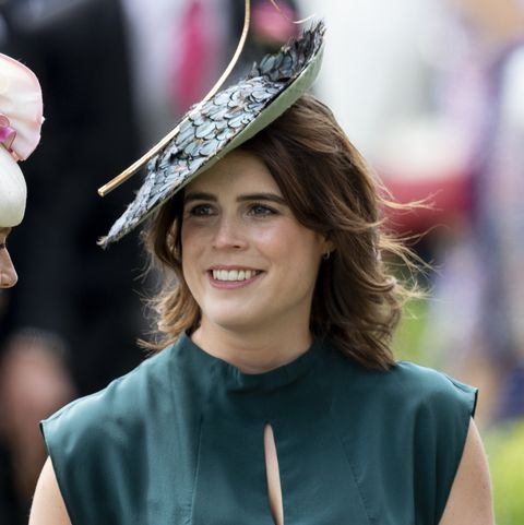 Princess Eugenie shares adorable holiday throwback on Instagram