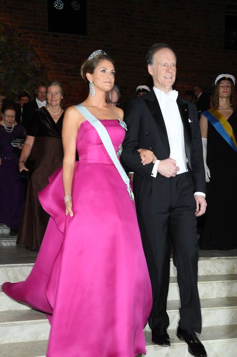 princess-madeleine-of-sweden-and-professor-william-g-kaelin-news-photo-1581365550.jpg