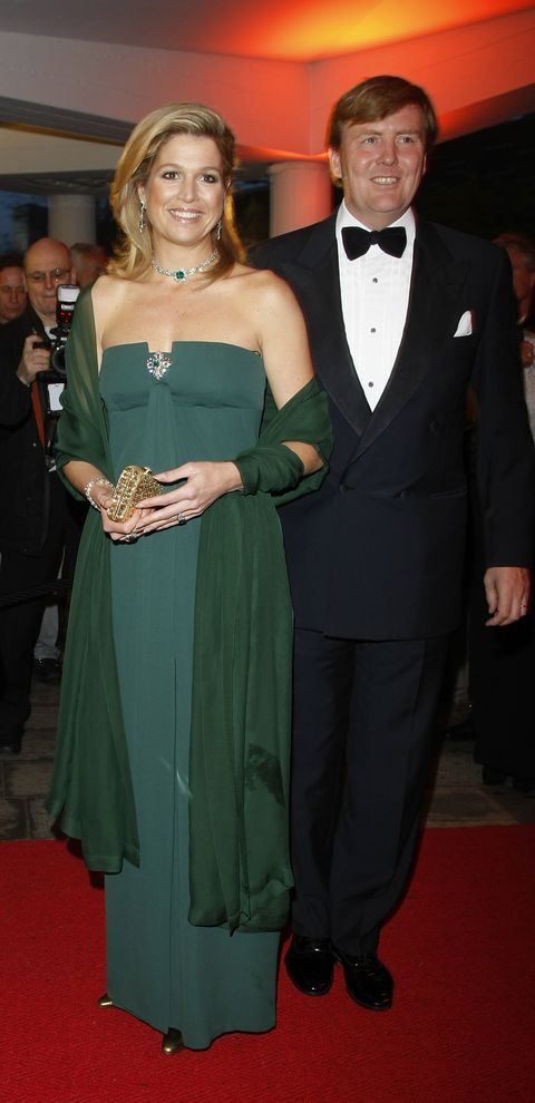 kroonprinses máxima met groene valentino jurk en kroonprins willem alexander
