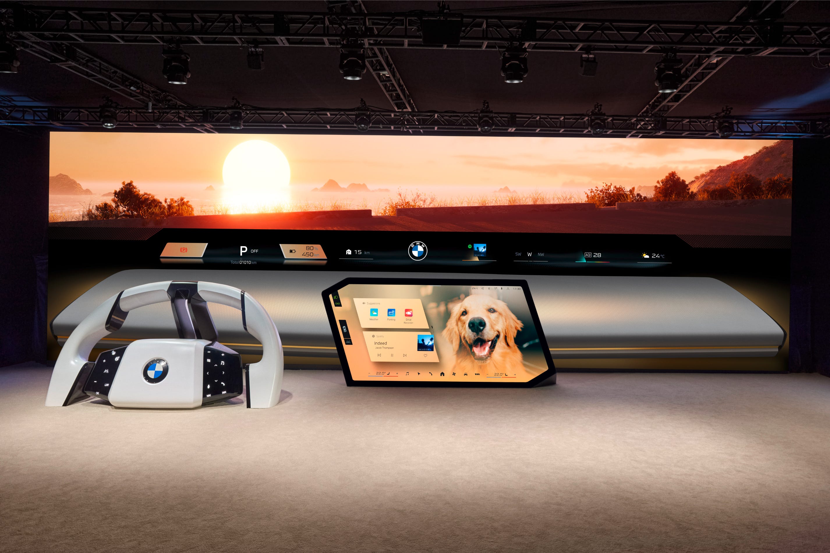 A Windshield Can Be So Much More, BMW's Panoramic iDrive Demonstrates