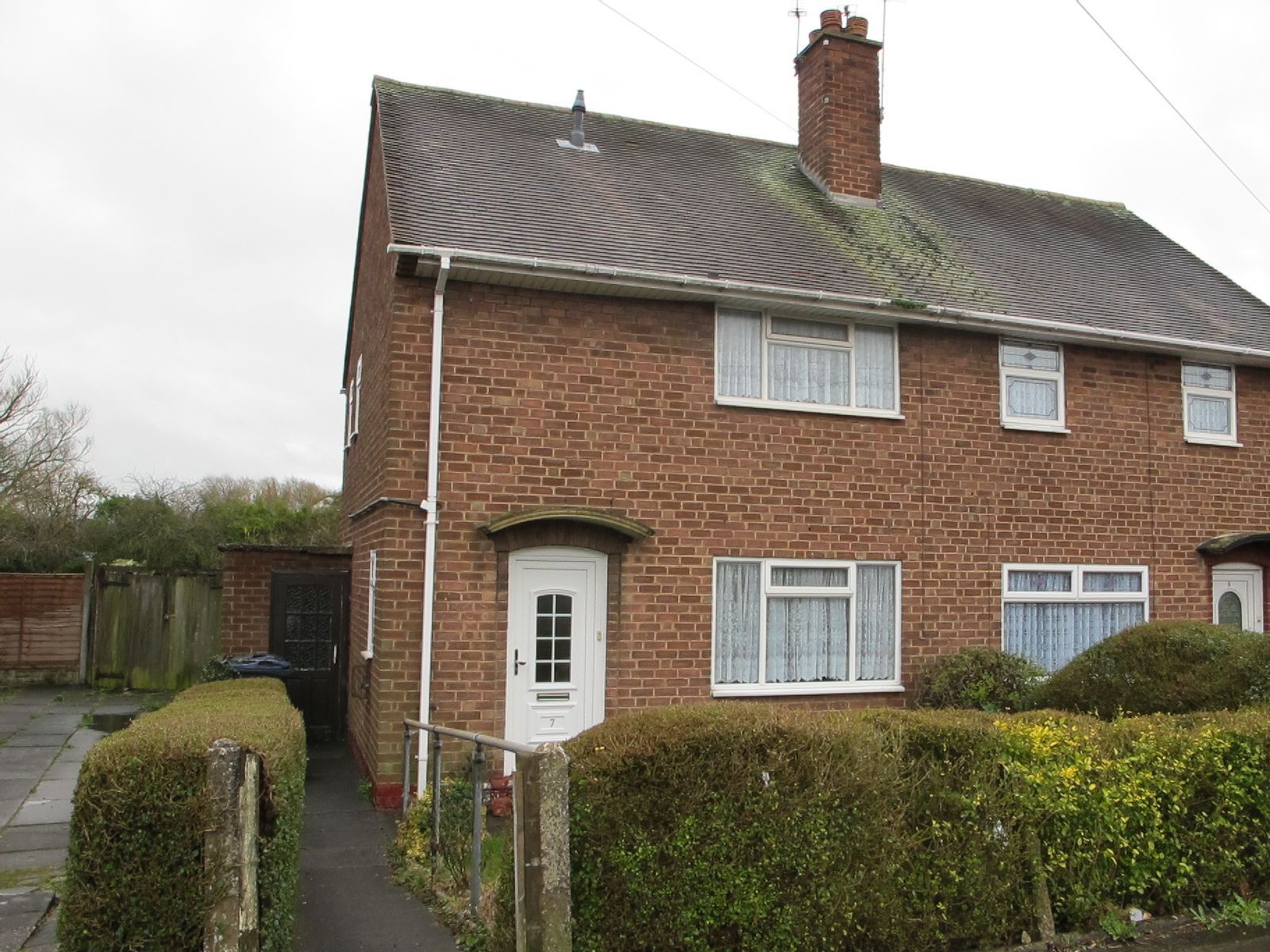 Zoopla's 11 Houses For Sale In Need Of Renovation - Fixer Uppers