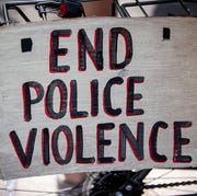 News - George Floyd - Stand With Portland - New York City 打电竞不如打我