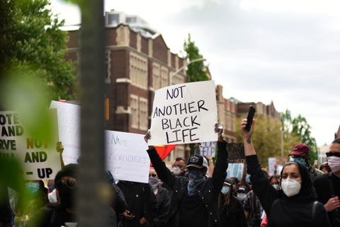 40 Powerful Black Lives Matter Protest Signs 2020 - BLM Sign Ideas for ...