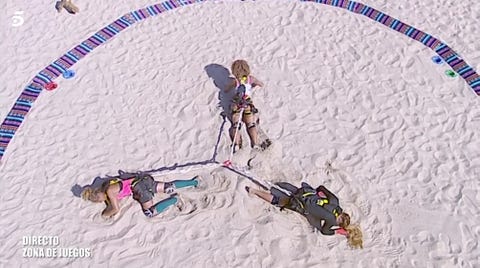 Prueba de recompensa- Supervivientes Ivana, Ana María y Yiya durante la prueba de recompensa de Supervivientes 2020