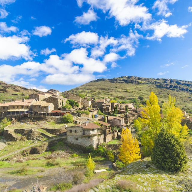 imagen de patones de arriba uno de los 20 pueblos más bonitos cerca de madrid
