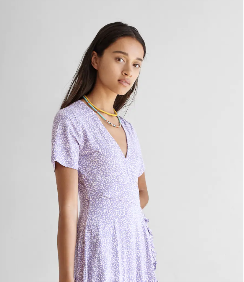 Melodrama Aplicable privado Pull & Bear tiene el vestido lila más barato del verano 2020
