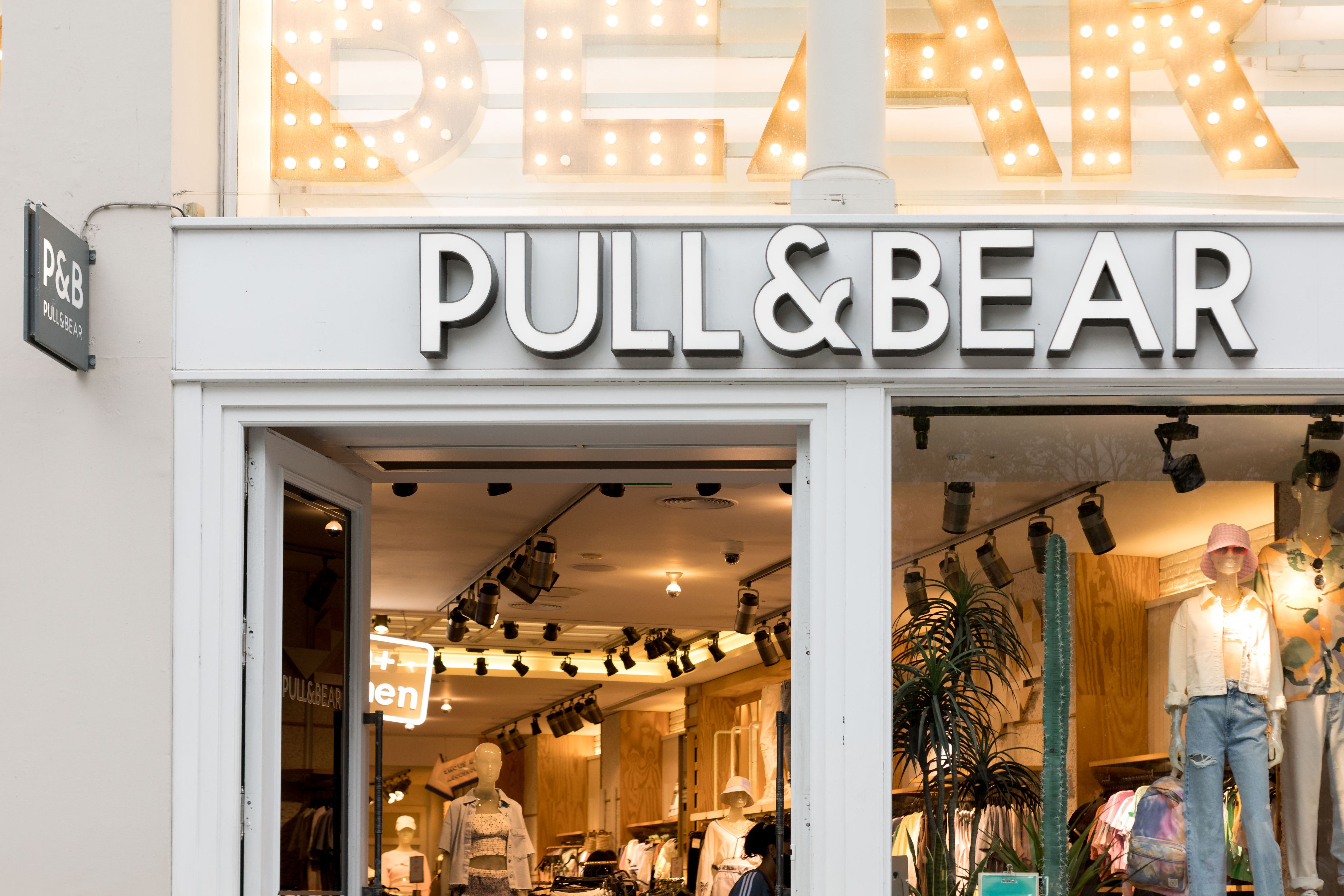 Pull&Bear refuerza la inmediatez de compra online