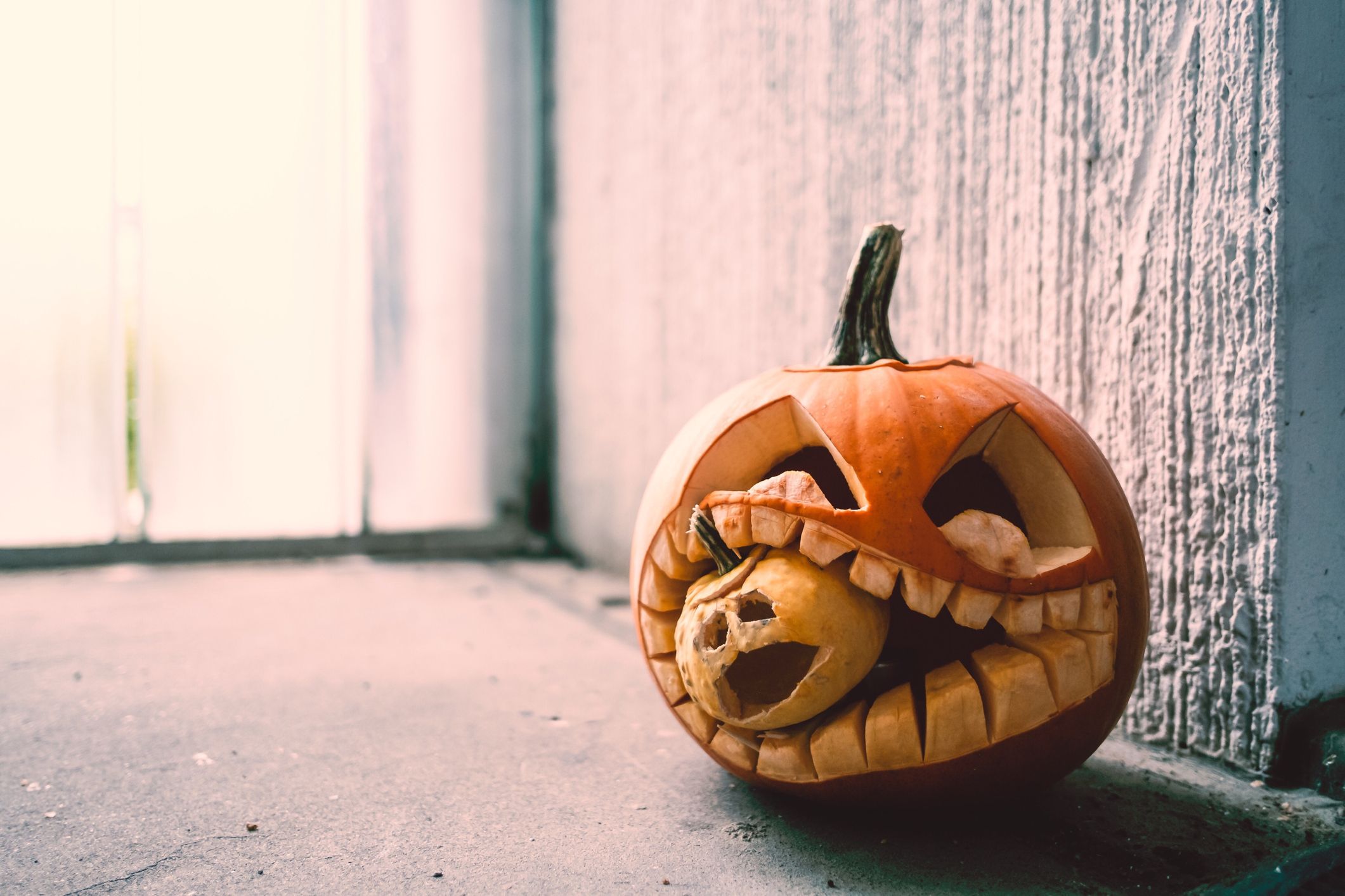 fun pumpkin faces to carve