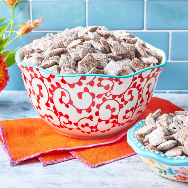 the pioneer woman's puppy chow recipe