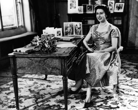 Queen's Christmas Message 1957 - How the Queen's First Televised