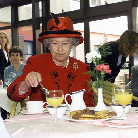 This is exactly what the Queen's royal diet includes