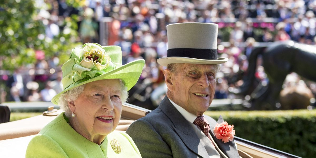 The Queen And Prince Philip Mark Wedding Anniversary With New Photo