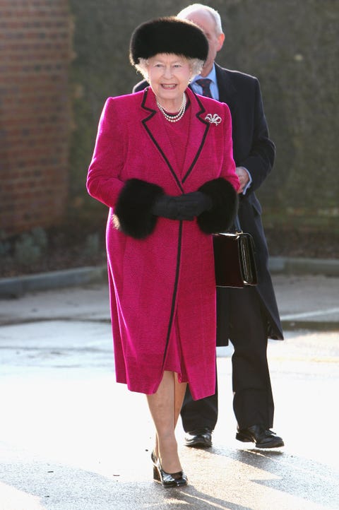 60+ Photos of the Royal Family Wearing Pink - Queen Elizabeth, Princess ...