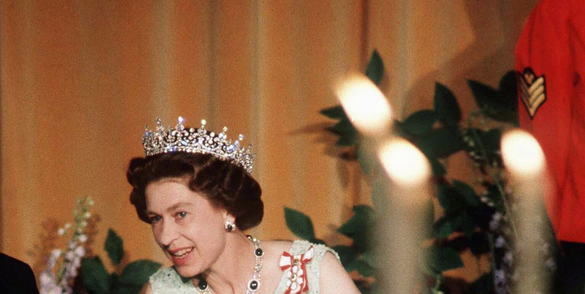 今年94歳になったエリザベス女王。その長寿は食生活のおかげ ...