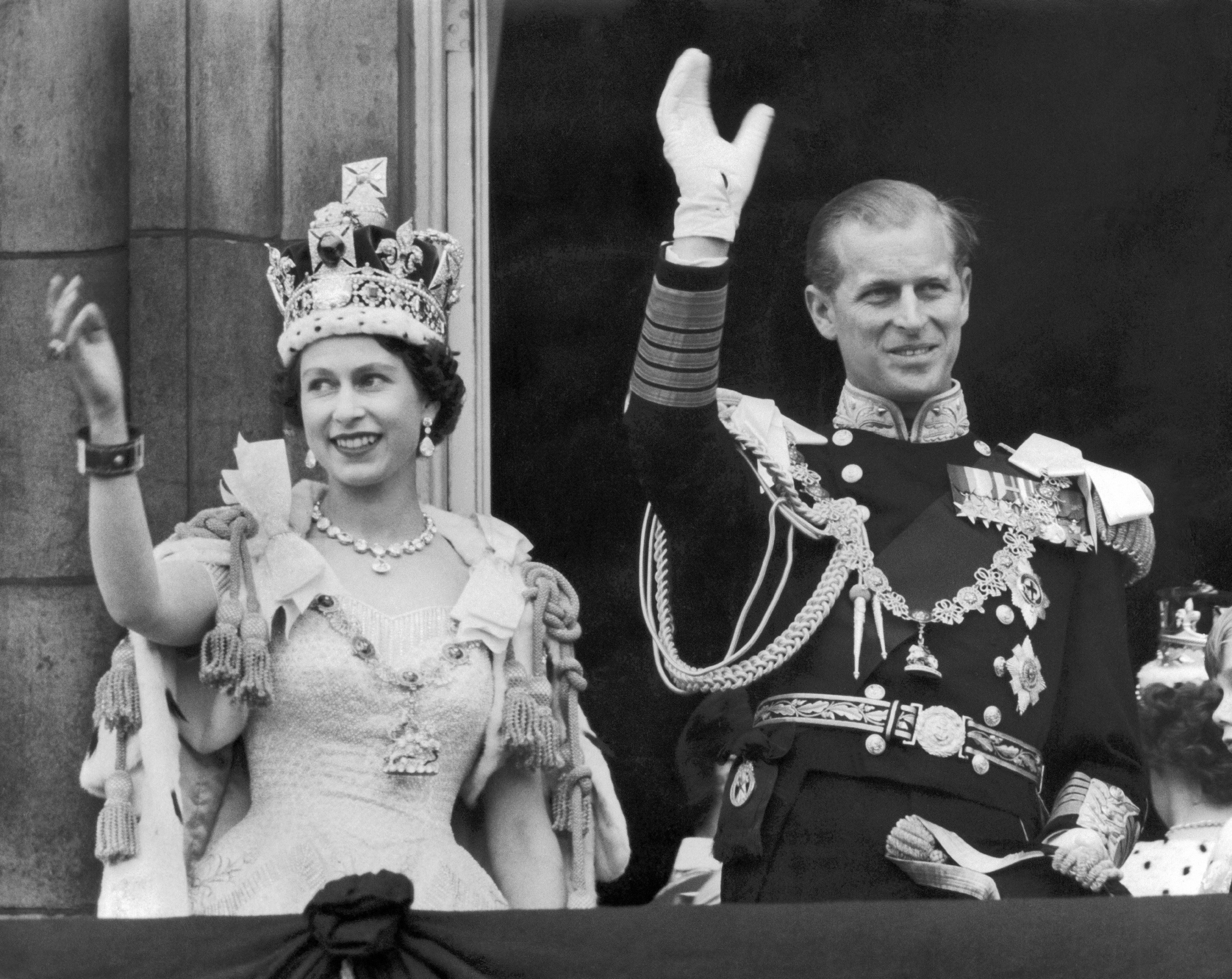 The Coronation of Queen Elizabeth II - My Favorite Topics Wp