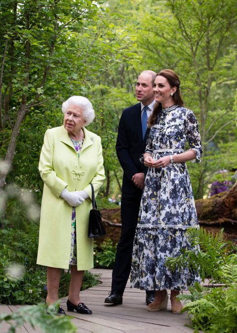 Photos Of Queen Elizabeth And Kate Middleton At The 2019 Chelsea Flower Show