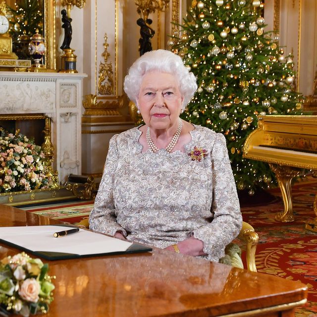 エリザベス女王　クリスマスリース　王室　フローリスト