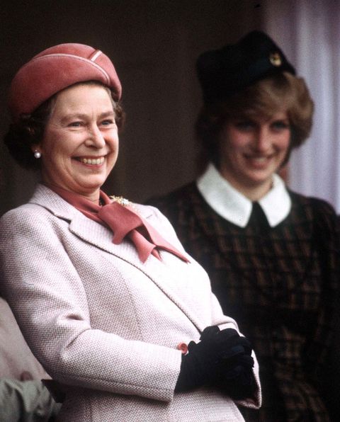 Inside Queen Elizabeth And Princess Dianas Very Complicated Relationship