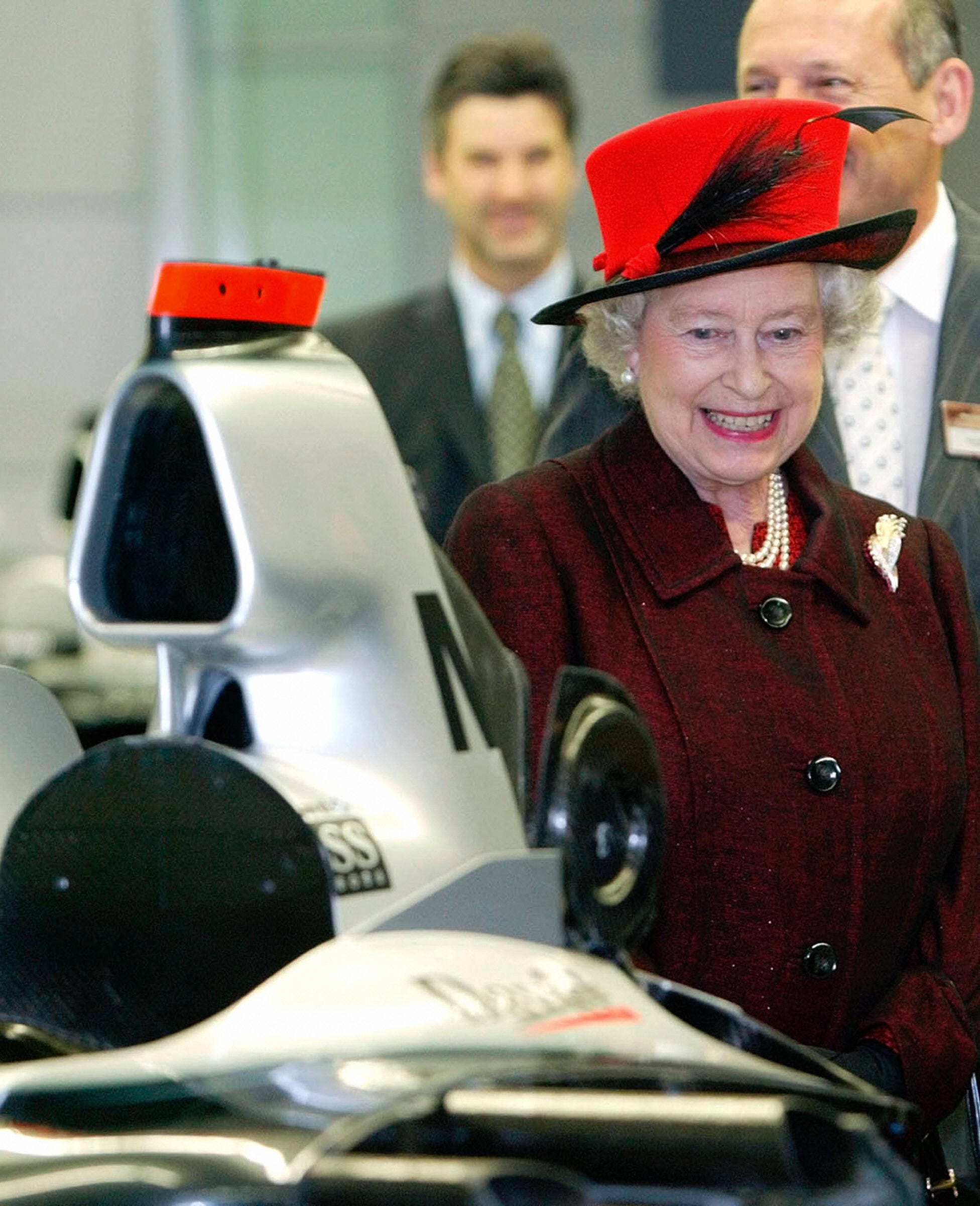 Formula 1 Pays Tribute to Her Majesty, Queen Elizabeth II