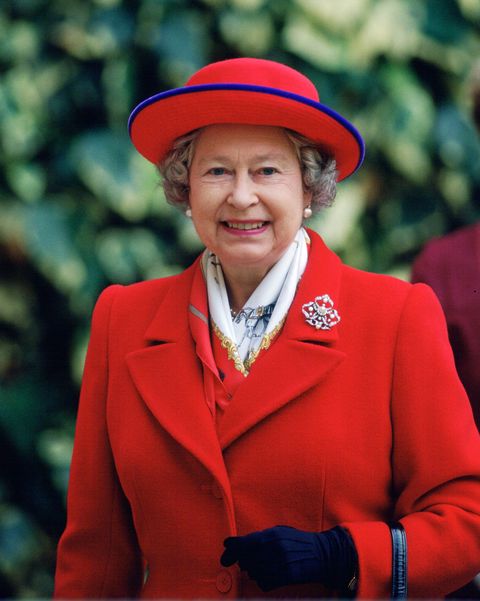 queen elizabeth ii visits cambridge university