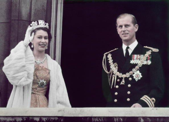 El Principe Felipe Y La Reina Isabel Ii 74 Anos De Matrimonio En Imagenes