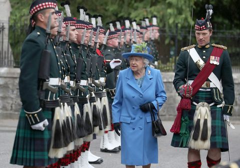 Balmoral Castle - Everything you need to know about the Queen's ...