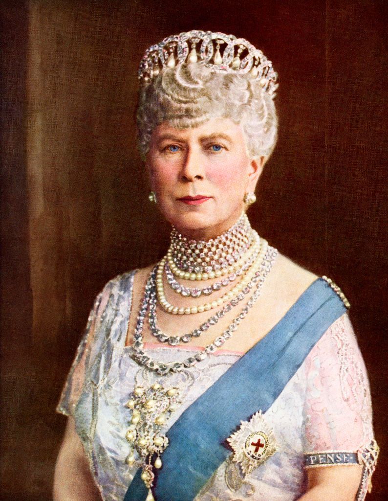 queen mary diamond necklace