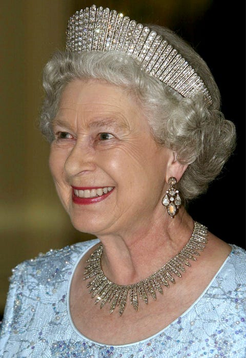 queen jewellery