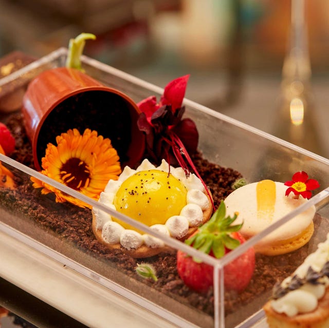 Sketch Restaurant Filled With Floral Installations For