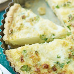 Dish, Food, Cuisine, Ingredient, Produce, Recipe, Side dish, Baked goods, Cauliflower cheese, Pizza cheese, Dish, Food, Cuisine, Ingredient, Produce, Recipe, Side dish, Baked goods, Cauliflower cheese, Pizza cheese,