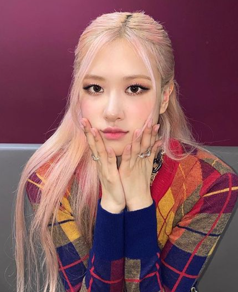 Blackpink の4人がお手本 目の形を生かす トレンド黒アイライン 10選 Blackpink の4人がお手本 目の形を生かす トレンド黒アイライン 10選