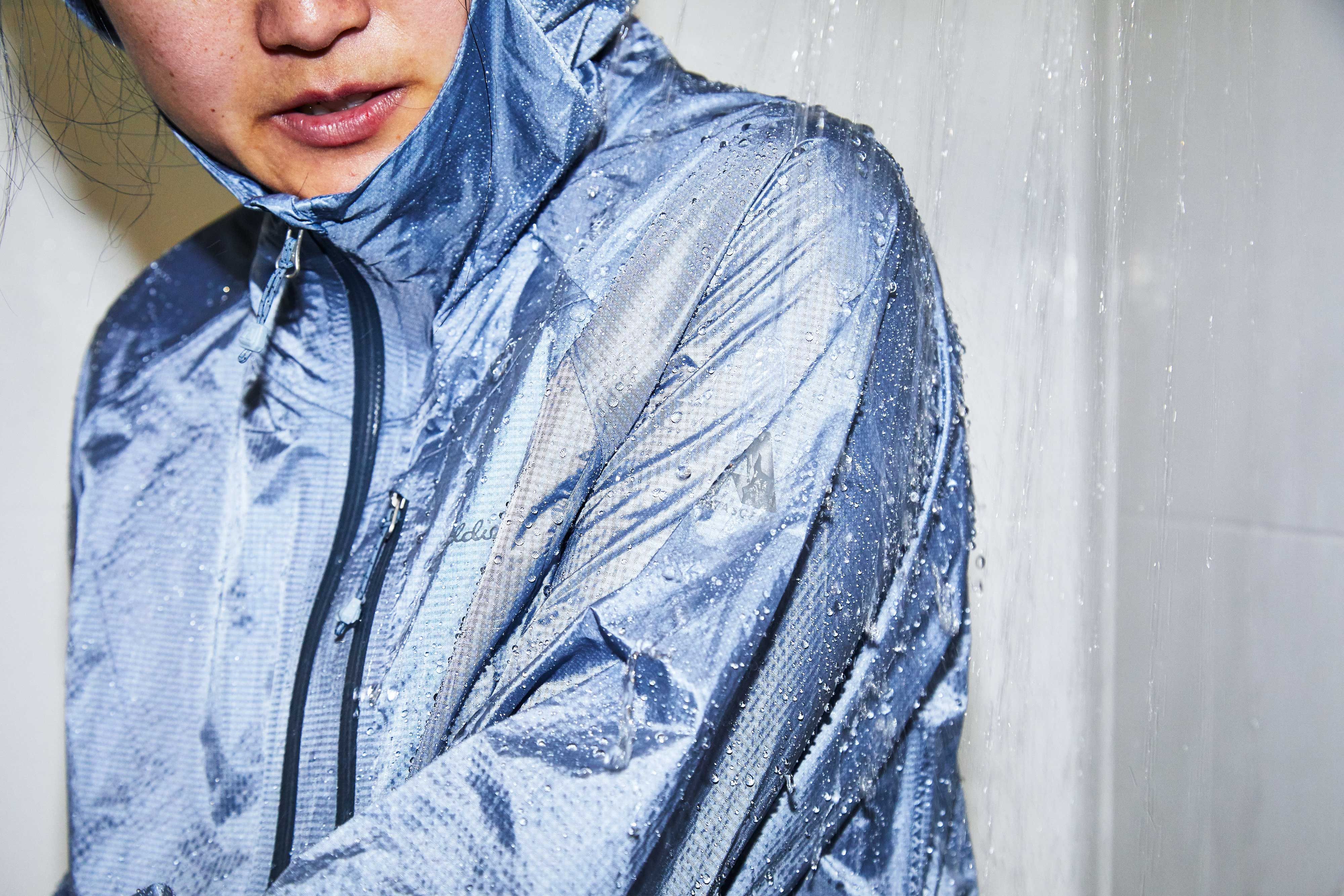 under armour lightweight rain jacket