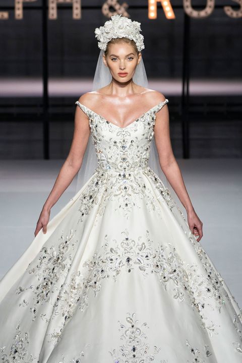 See the breathtaking Ralph & Russo bridal gown from every angle