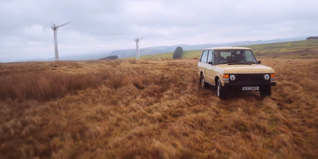 This Electric Range Rover Classic is Lighter Than a Tesla Model S