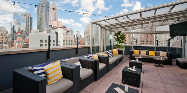 The 32 Best Rooftop Bars in NYC - Rooftop Bars & Lounges to Visit in NYC