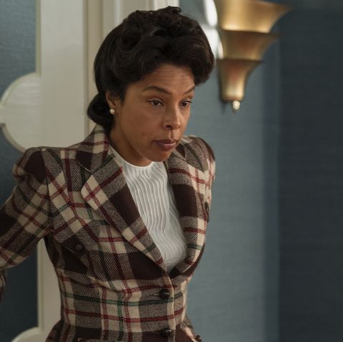 ratched l to r sophie okonedo as charlotte wells in episode 105 of ratched cr saeed adyaninetflix © 2020