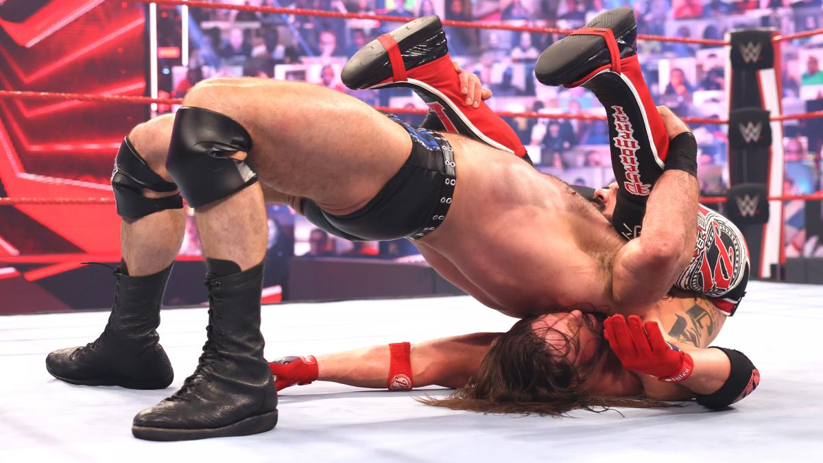 WWE Raw results - Money in the Bank ladder match gets key ...