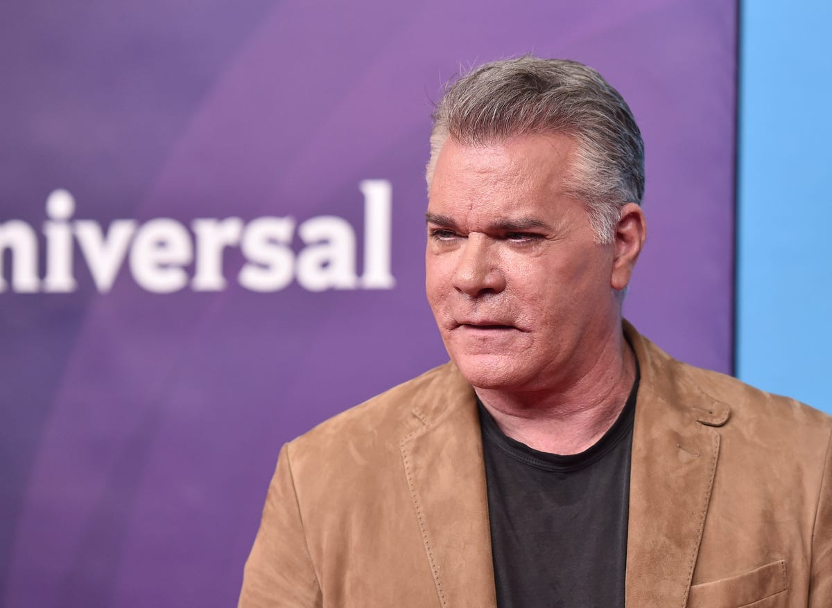 Ray Liotta dies at 67
