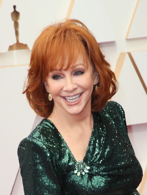 hollywood, california   march 27 reba mcentire attends the 94th annual academy awards at hollywood and highland on march 27, 2022 in hollywood, california photo by david livingstongetty images