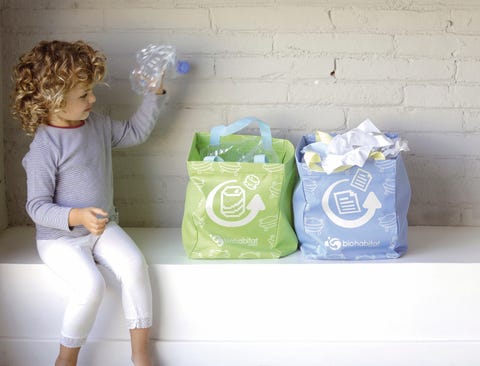 cómo reducir y reciclar residuos botellas plástico
