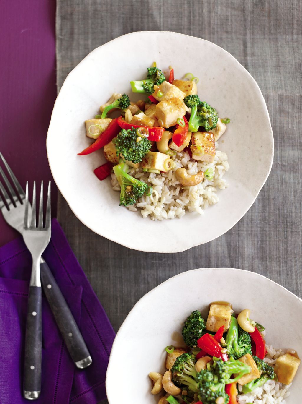 Cashew Tofu And Broccoli Stir Fry